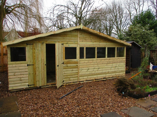 Garden shed work shop - , lap